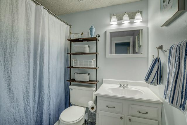 64 Sherwood Drive, Independence, KY 41051