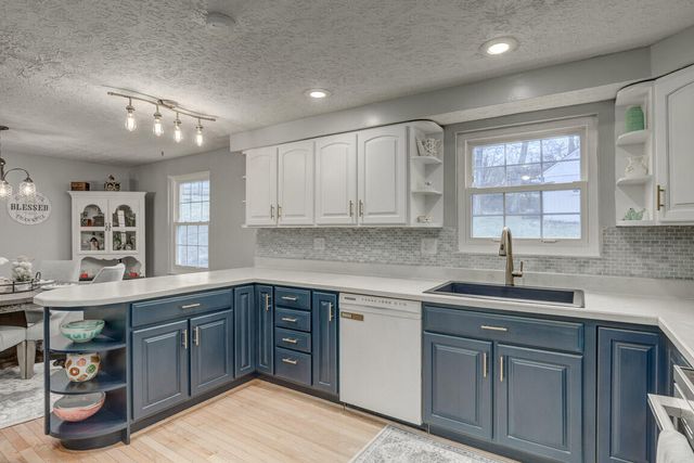 64 Sherwood Drive, Independence, KY 41051