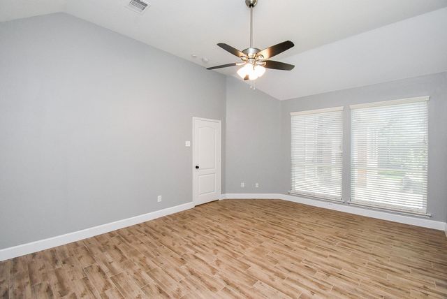 11623 Columbia Pines Lane, Cypress, TX 77433