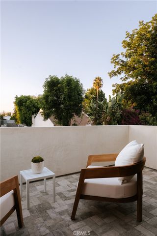 14755 Hesby Street, Sherman Oaks, CA 91403