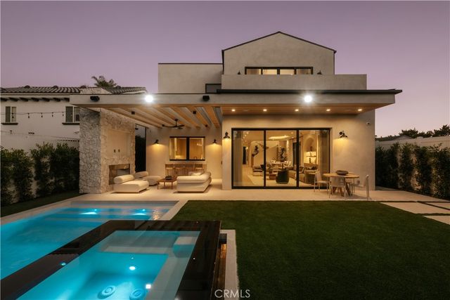 14755 Hesby Street, Sherman Oaks, CA 91403