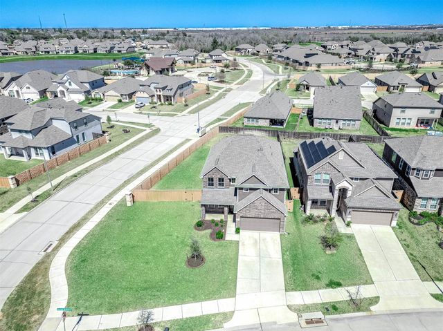 32322 Dusted Bronze Drive, Brookshire, TX 77423