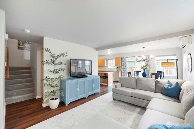 28128 239th Place SE, Maple Valley, WA 98038