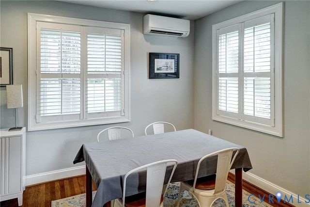 917 Pine Ridge Rd, Henrico, VA 23226