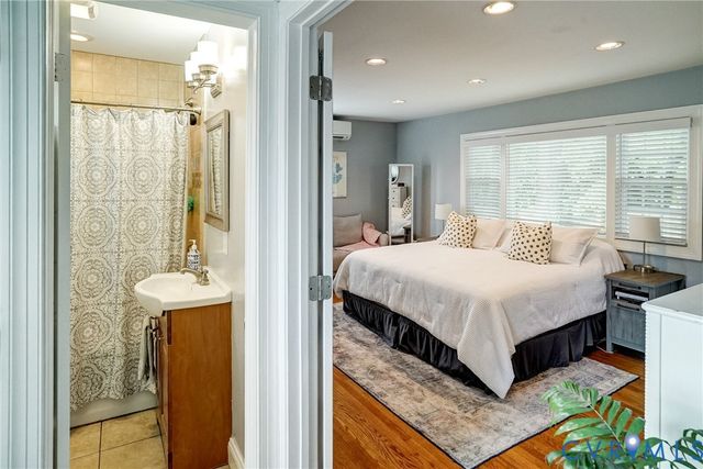 917 Pine Ridge Rd, Henrico, VA 23226