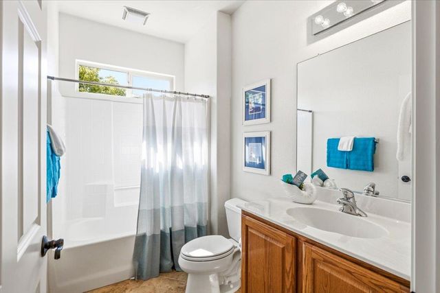 2020 Laurelhurst Ln, Lincoln, CA 95648