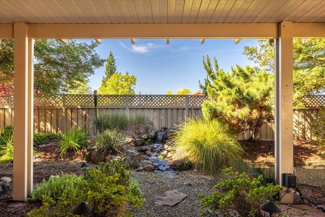 2020 Laurelhurst Ln, Lincoln, CA 95648