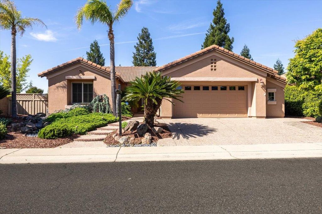2020 Laurelhurst Ln, Lincoln, CA 95648