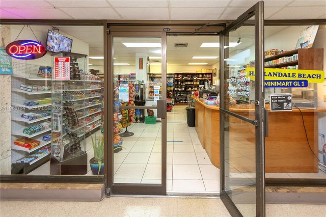 1980 S Ocean Dr 7F, Hallandale Beach, FL 33009