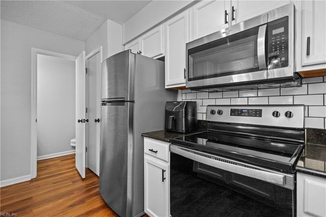 600 Rue Saint La Rogue, Chesapeake, VA 23320