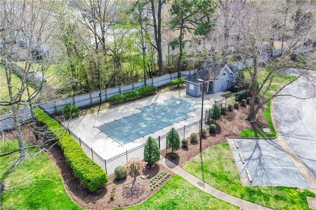 600 Rue Saint La Rogue, Chesapeake, VA 23320