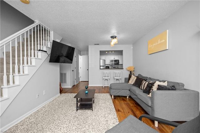 600 Rue Saint La Rogue, Chesapeake, VA 23320