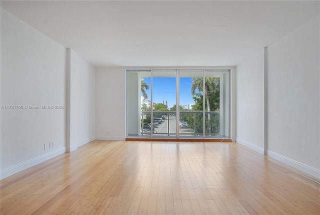 9381 E Bay Harbor Dr 301N, Bay Harbor Islands, FL 33154