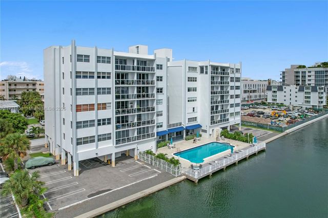 9381 E Bay Harbor Dr 301N, Bay Harbor Islands, FL 33154