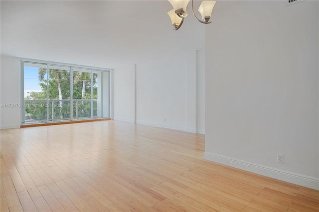 9381 E Bay Harbor Dr 301N, Bay Harbor Islands, FL 33154