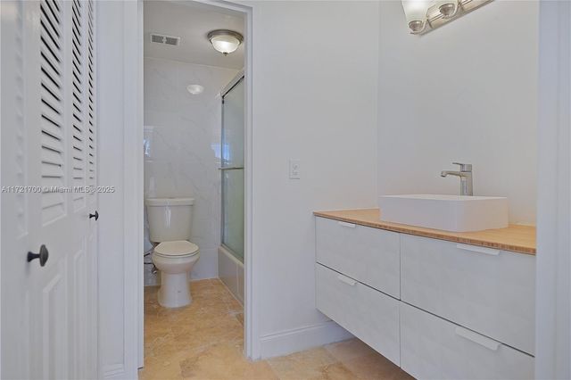 9381 E Bay Harbor Dr 301N, Bay Harbor Islands, FL 33154