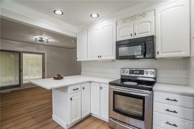 2776 Corlington Drive, Kettering, OH 45440