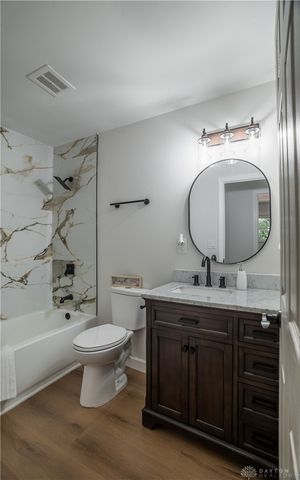 2776 Corlington Drive, Kettering, OH 45440