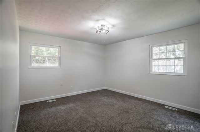 2776 Corlington Drive, Kettering, OH 45440
