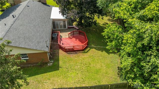 2776 Corlington Drive, Kettering, OH 45440