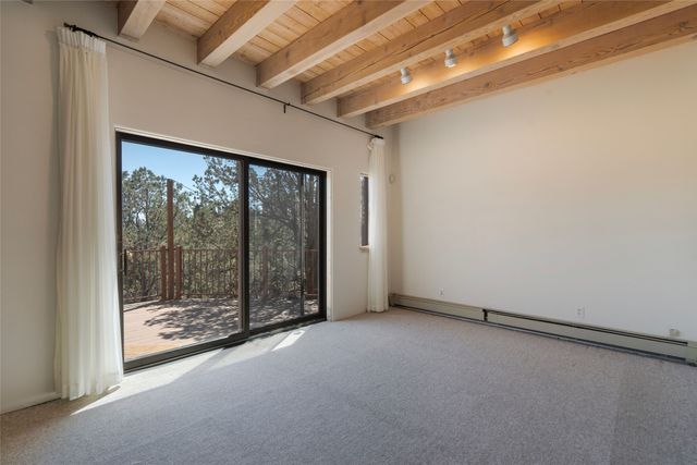 768 Calle Altamira, Santa Fe, NM 87501