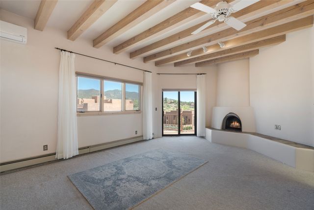 768 Calle Altamira, Santa Fe, NM 87501