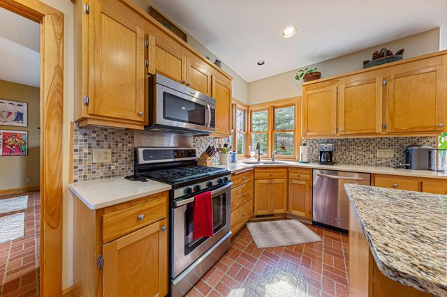 5680 Endwood Trail, Northfield, MN 55057