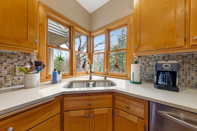 5680 Endwood Trail, Northfield, MN 55057