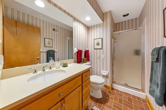 5680 Endwood Trail, Northfield, MN 55057