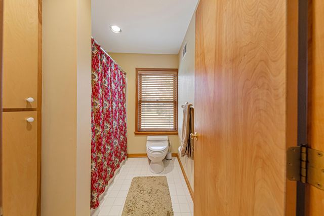 5680 Endwood Trail, Northfield, MN 55057