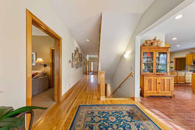 5680 Endwood Trail, Northfield, MN 55057