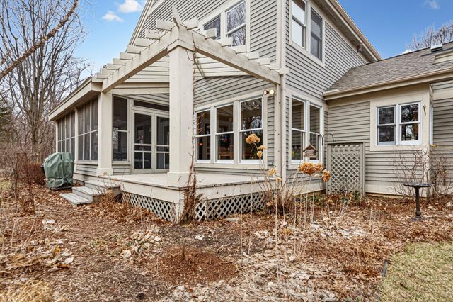 5680 Endwood Trail, Northfield, MN 55057