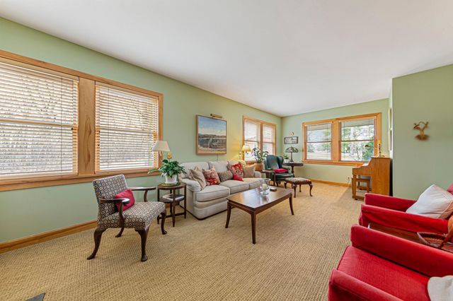 5680 Endwood Trail, Northfield, MN 55057