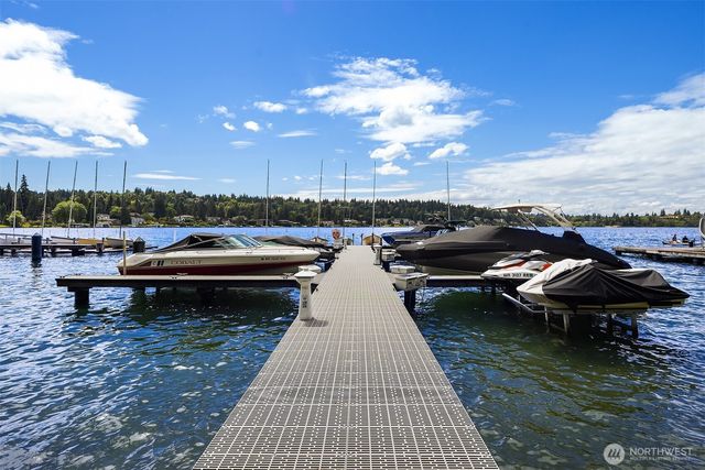 2716 106th Place SE, Beaux Arts, WA 98004