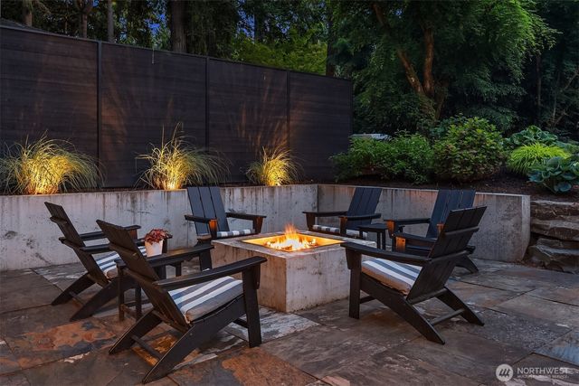 2716 106th Place SE, Beaux Arts, WA 98004
