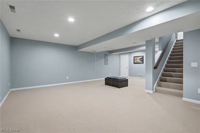 1246 Marsh Fern Lane, Akron, OH 44312