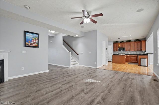 1246 Marsh Fern Lane, Akron, OH 44312