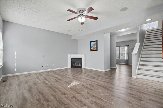 1246 Marsh Fern Lane, Akron, OH 44312