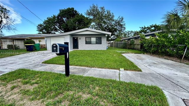 230 NW 8th Ave, Dania Beach, FL 33004
