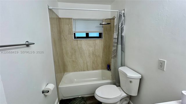 230 NW 8th Ave, Dania Beach, FL 33004
