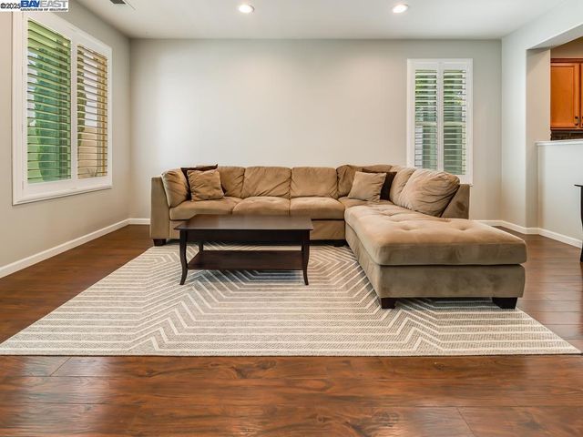 1178 Tropicana Ln, Brentwood, CA 94513