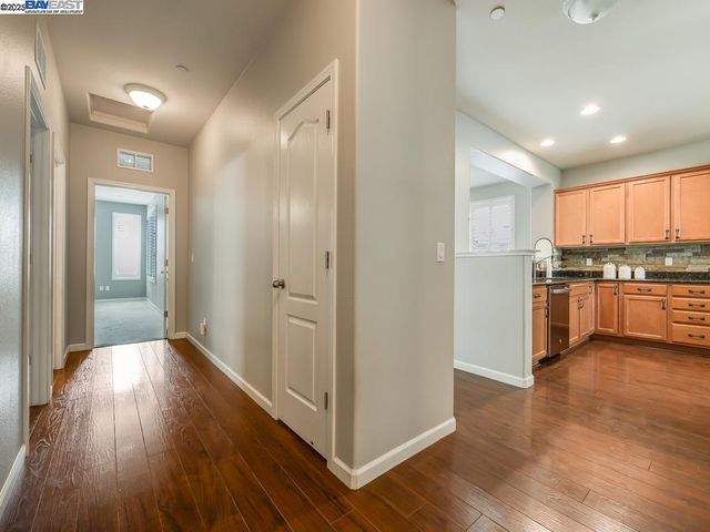 1178 Tropicana Ln, Brentwood, CA 94513