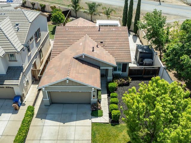 1178 Tropicana Ln, Brentwood, CA 94513