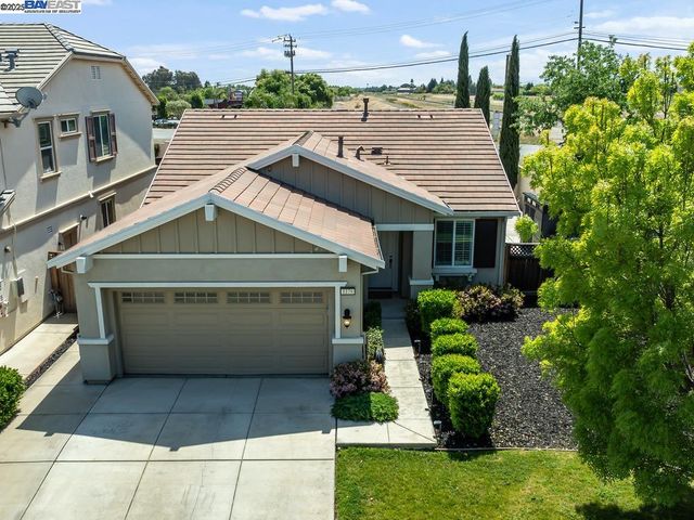 1178 Tropicana Ln, Brentwood, CA 94513
