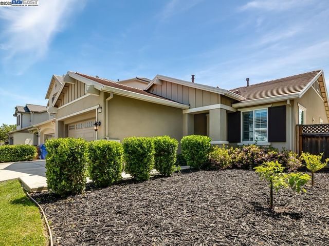 1178 Tropicana Ln, Brentwood, CA 94513