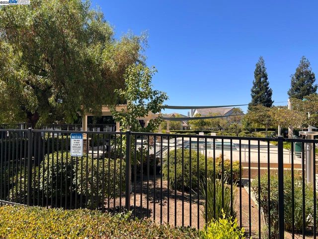 1178 Tropicana Ln, Brentwood, CA 94513