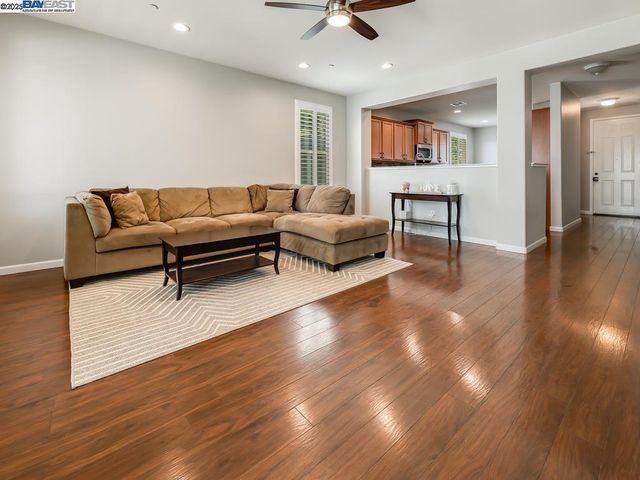 1178 Tropicana Ln, Brentwood, CA 94513
