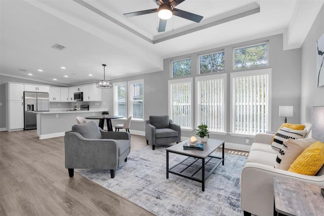 508 WASHINGTON AVENUE, Oldsmar, FL 34677