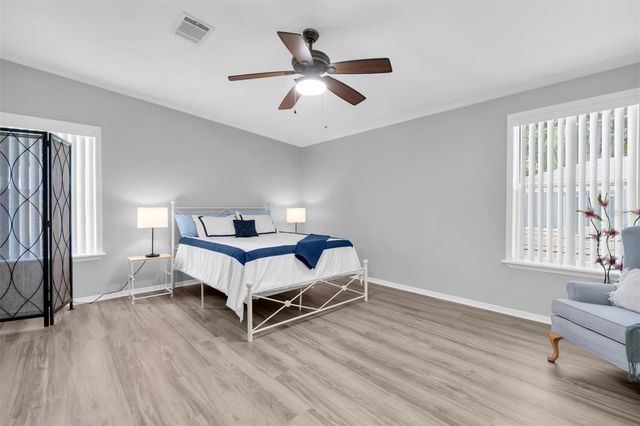 508 WASHINGTON AVENUE, Oldsmar, FL 34677