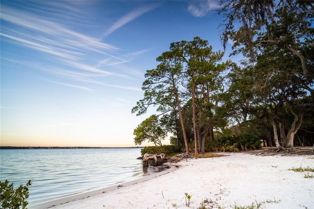 508 WASHINGTON AVENUE, Oldsmar, FL 34677